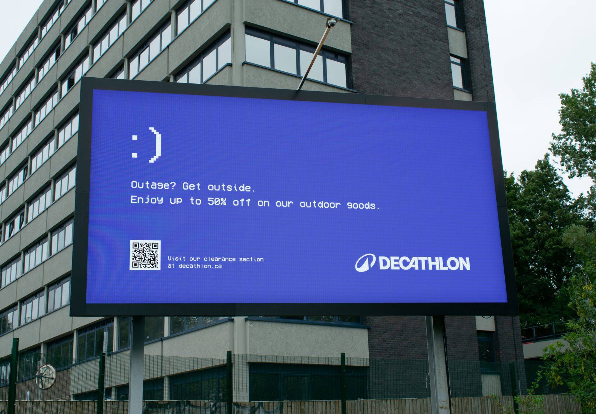 Decathlon's well-timed billboard
